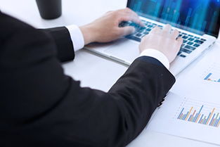 報考初級會計職稱考試是否需要工作年限？